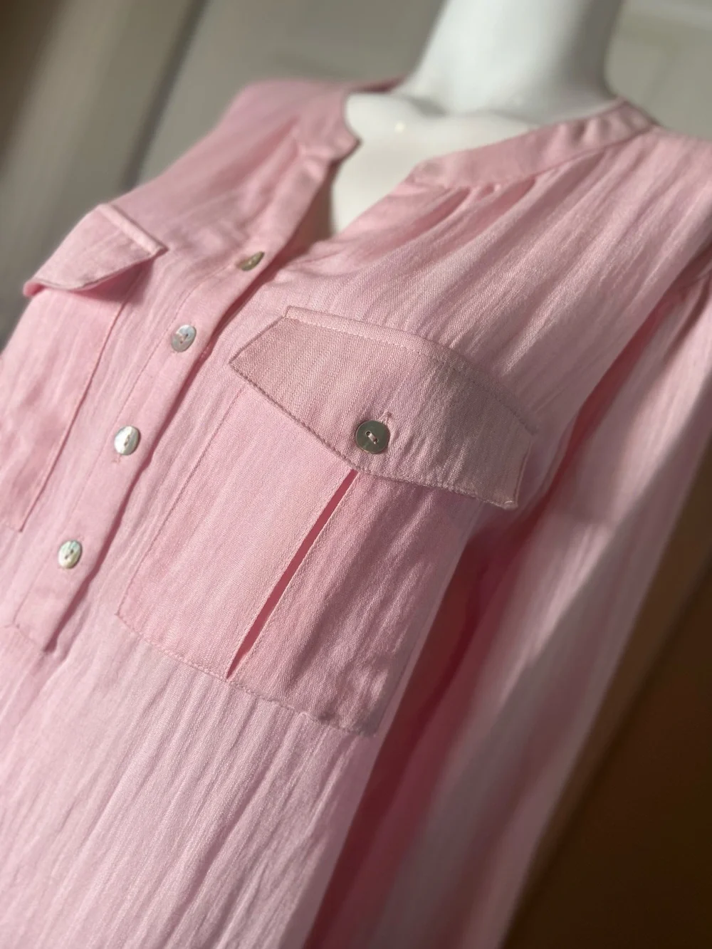 Kori~Light Pink-1/2 Button-Front~Popover~Blouse~Long Sleeve~Chest Pockets~Size L